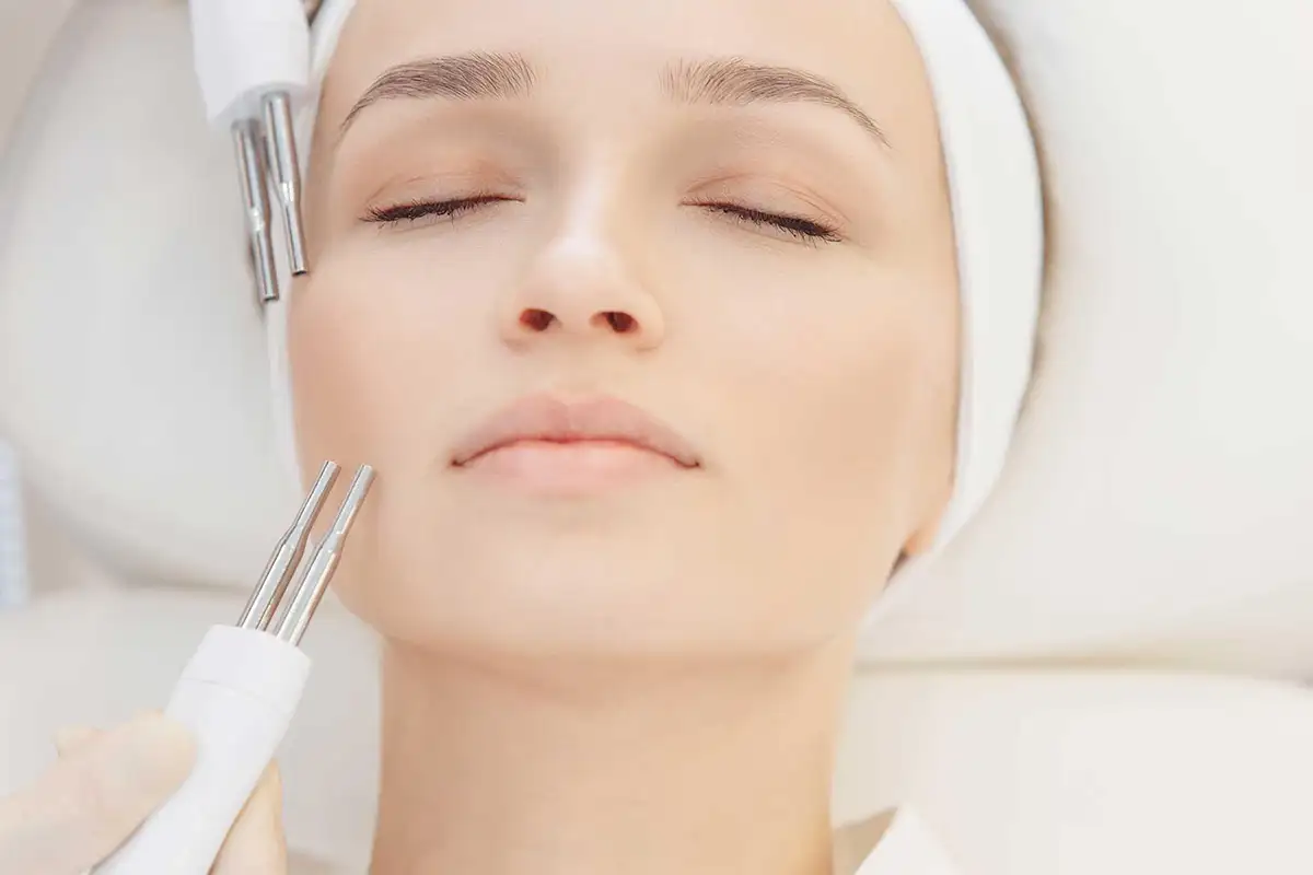 If you are looking for the best skinpen microneedling treatments in Palm Beach Gardens and surrounding areas, Aesthetics at Cima is your top choice.