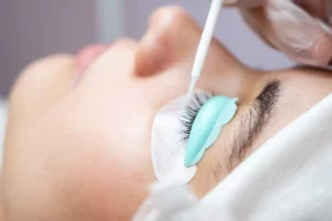 Brows and eyelash tinting in Palm Beach Gardens, FL​
